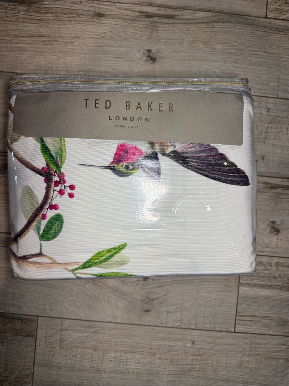 Brand new Ted Baker White Duvet Cover with Pink Hummingbird and Green Foliage